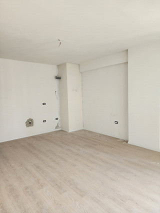 APARTAMENT 2+1 NE SHITJE TE FUSHA E AVIACIONIT &mdash; 4