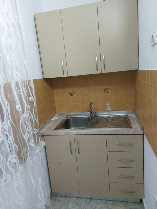 APARTAMENT 1+1 NE SHITJE NE KINOSTUDIO &mdash; 8