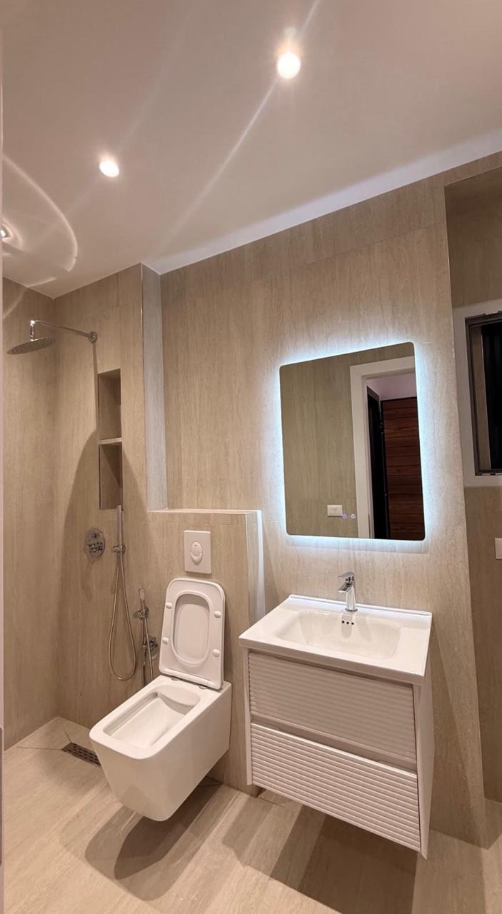 APARTAMENT 1+1 ME QERA TE 21 DHJETORI
