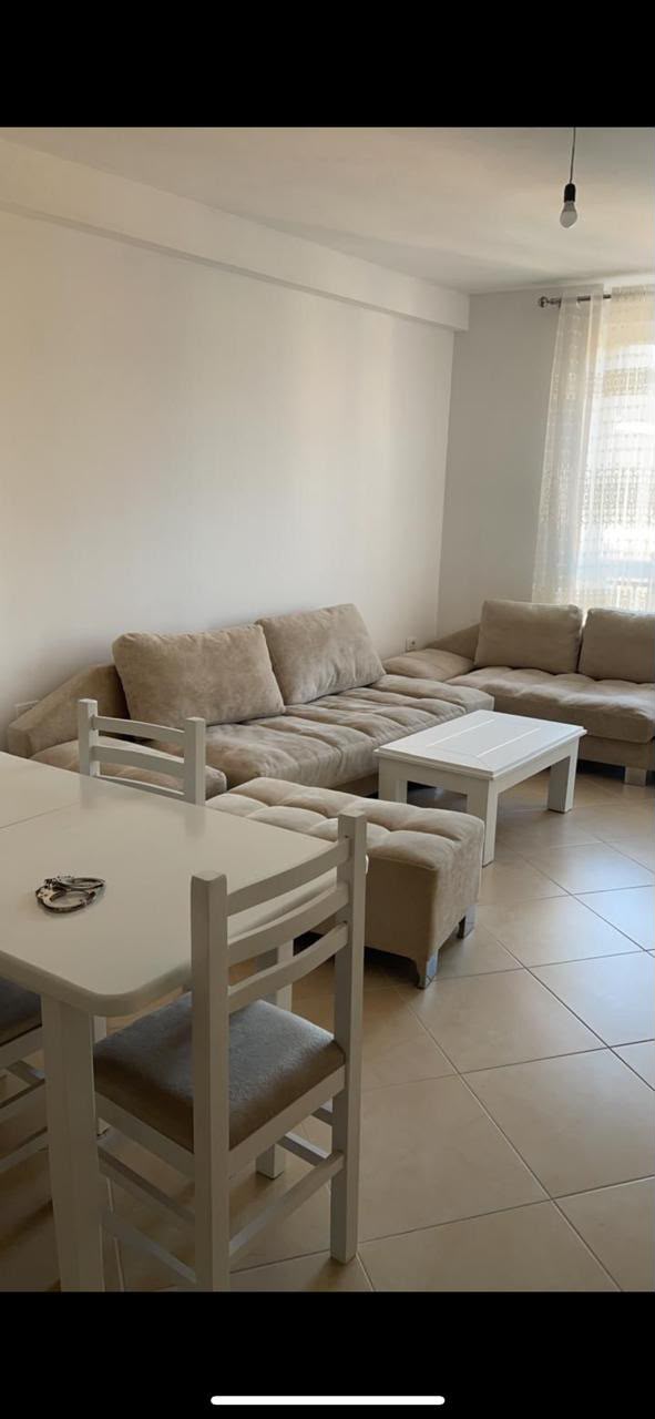 APARTAMENT 2+1 ME QERA ASTIR