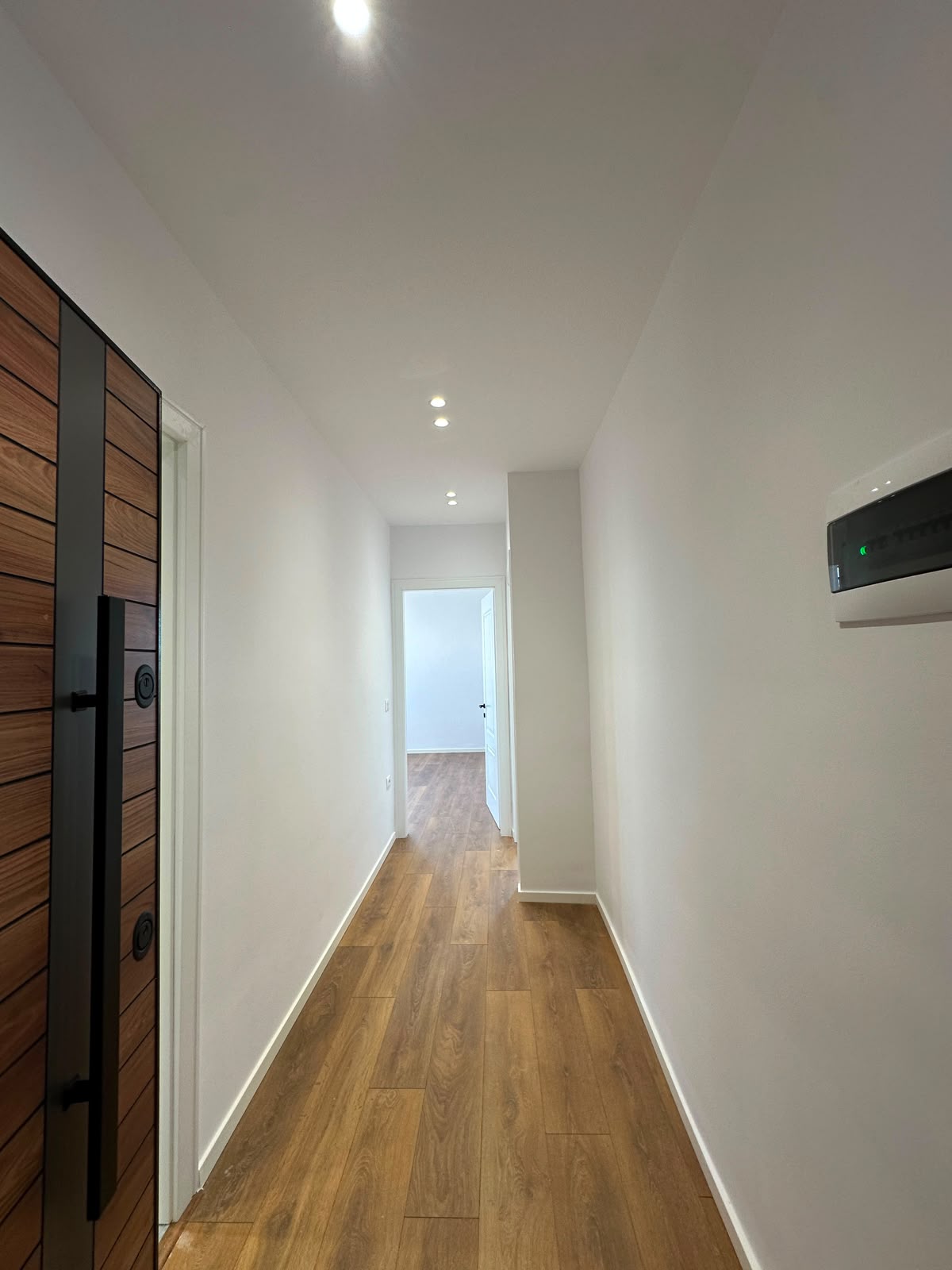 APARTMENT 2+1 NE SHITJE ISH PARKU