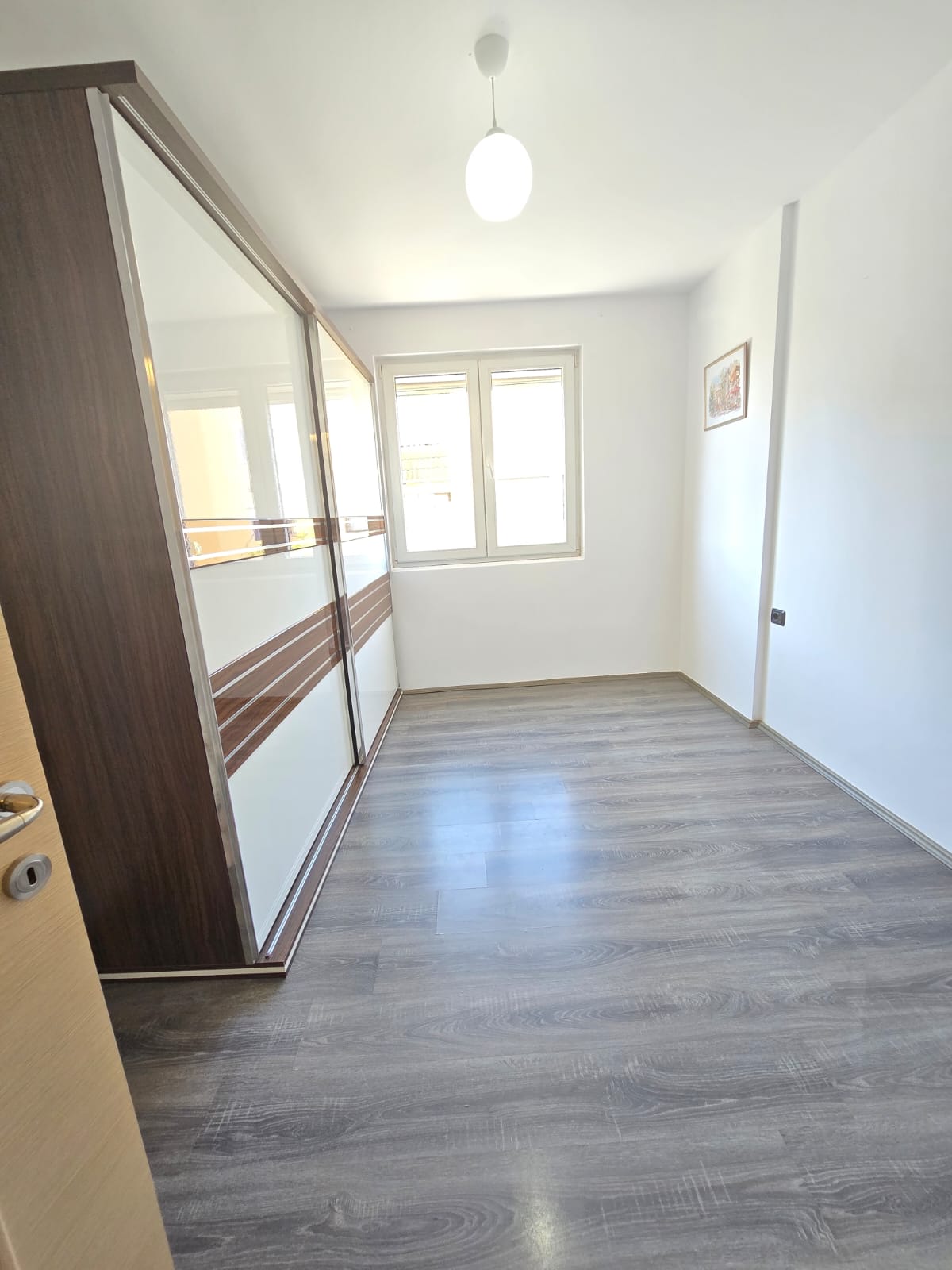 APARTAMENT 2+1 NE SHITJE TE FUSHA E AVIACIONIT