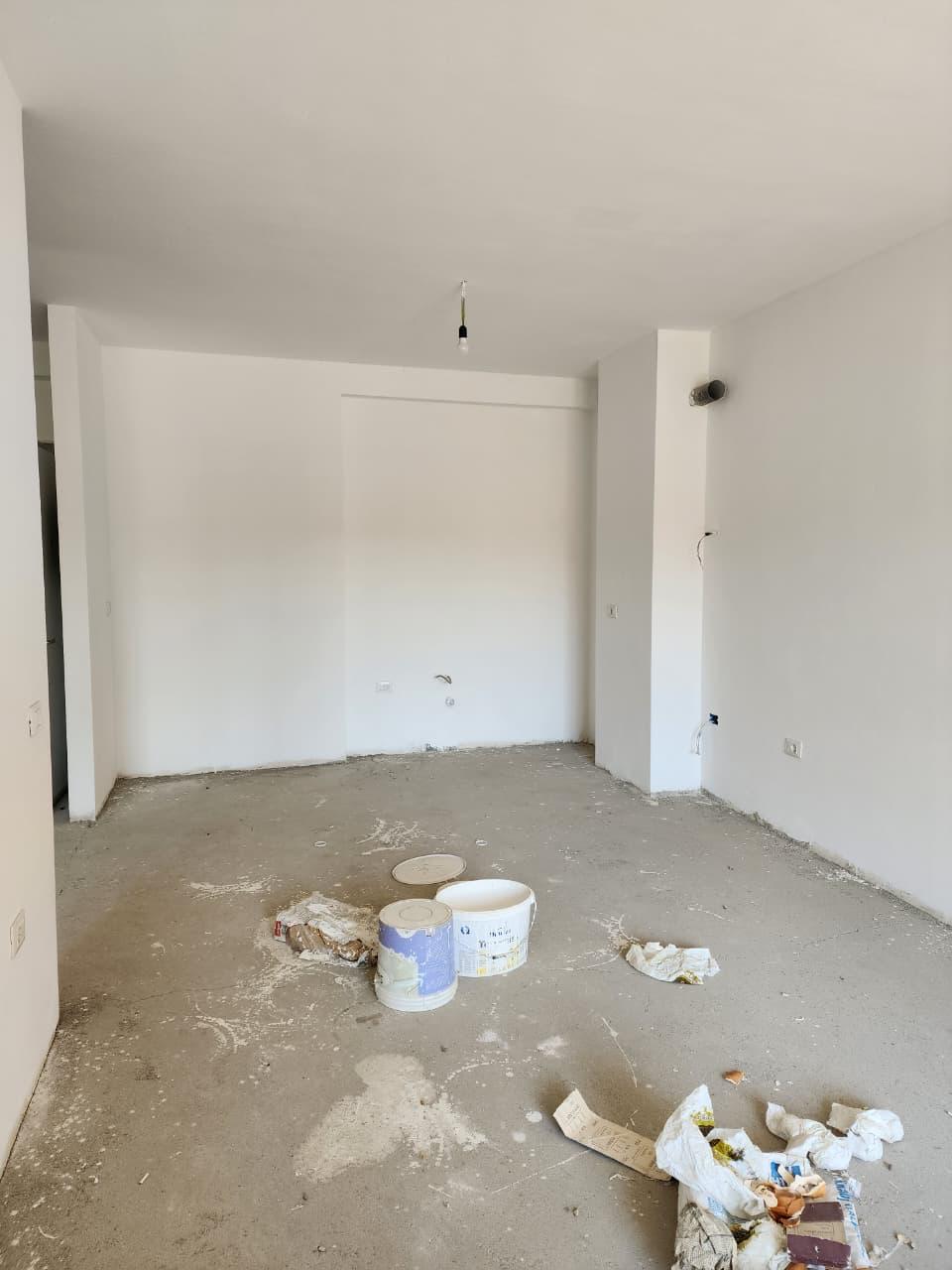 APARTAMENT 2+1 NE SHITJE TE OXHAKU