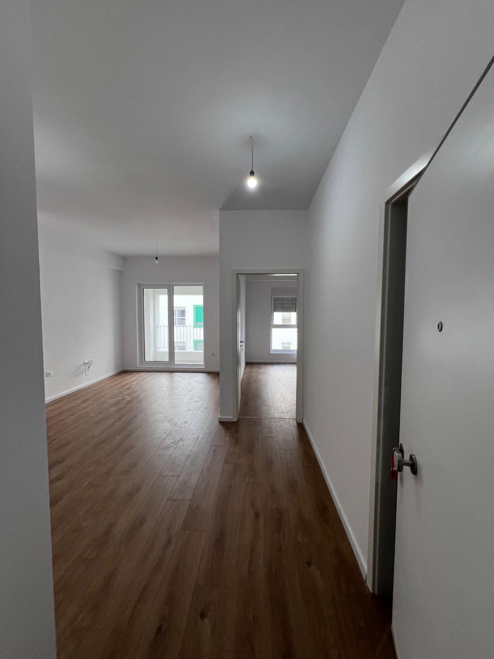 APARTAMENT 1+1 NE SHITJE NE ALI DEM
