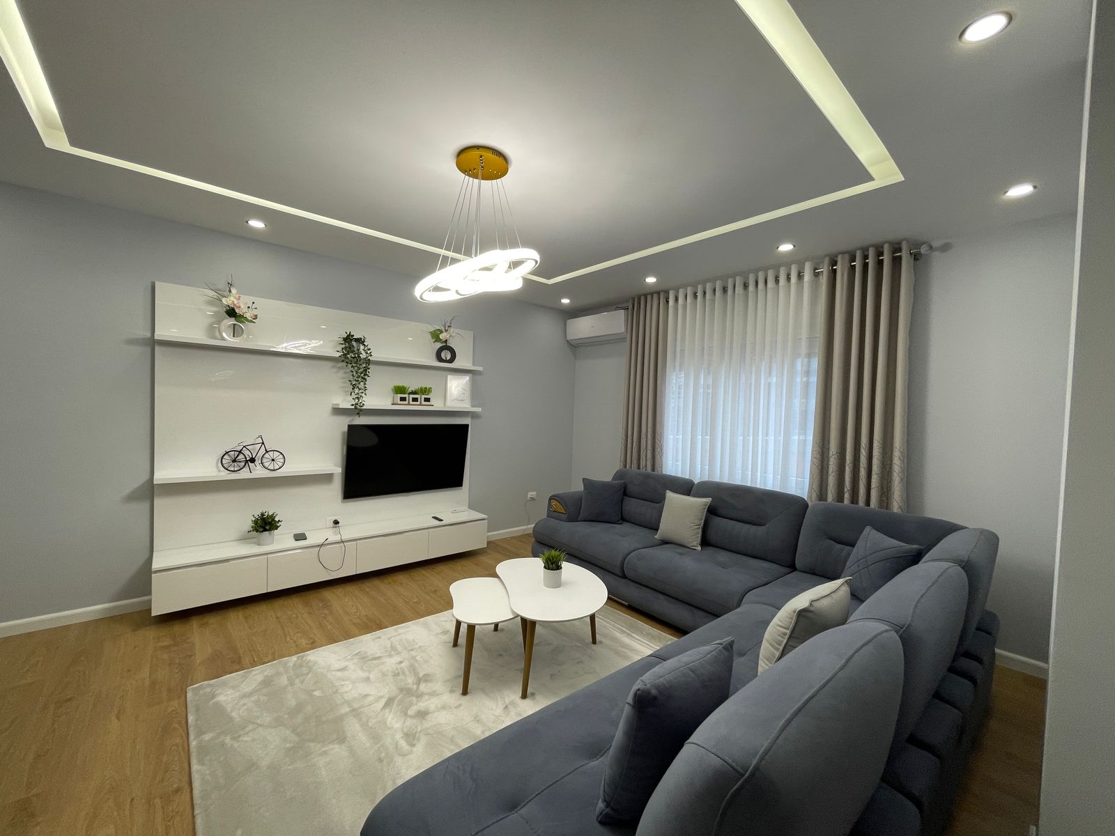 Apartament 2+1+2 me qera ne Zog te Zi