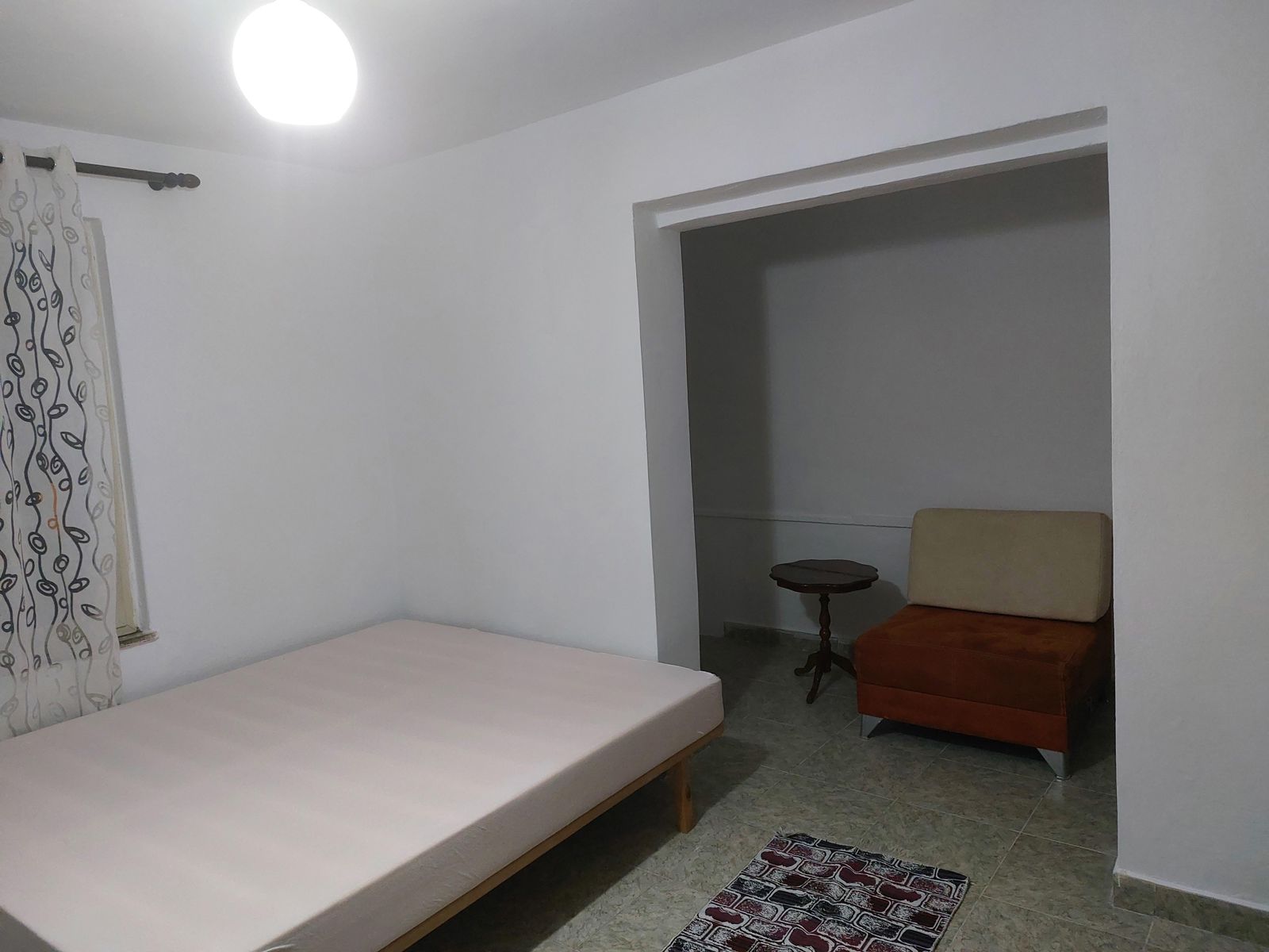 APARTAMENT 1+1 NE SHITJE NE KINOSTUDIO