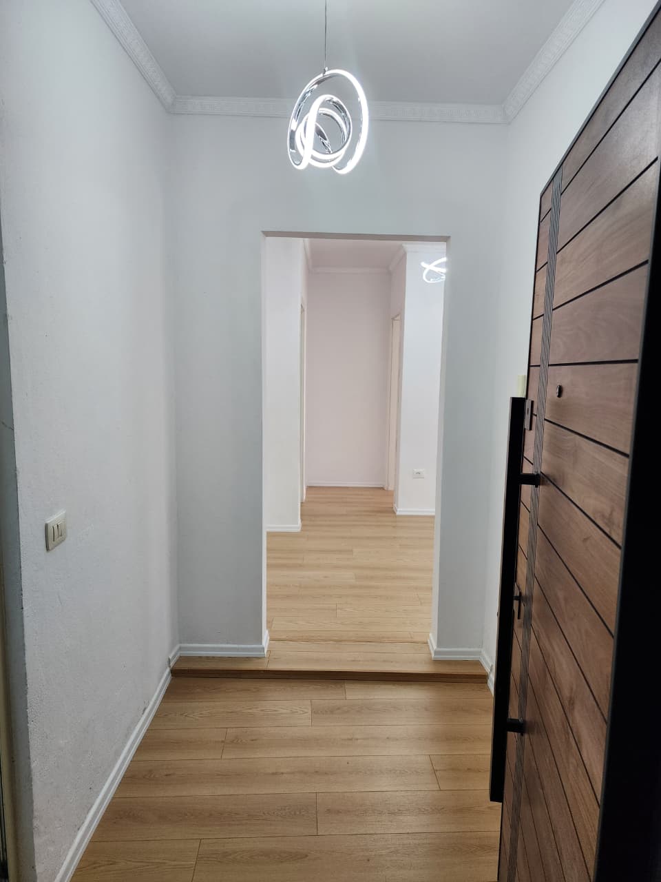 APARTAMENT 2+1+2 NE SHITJE NE FRESK