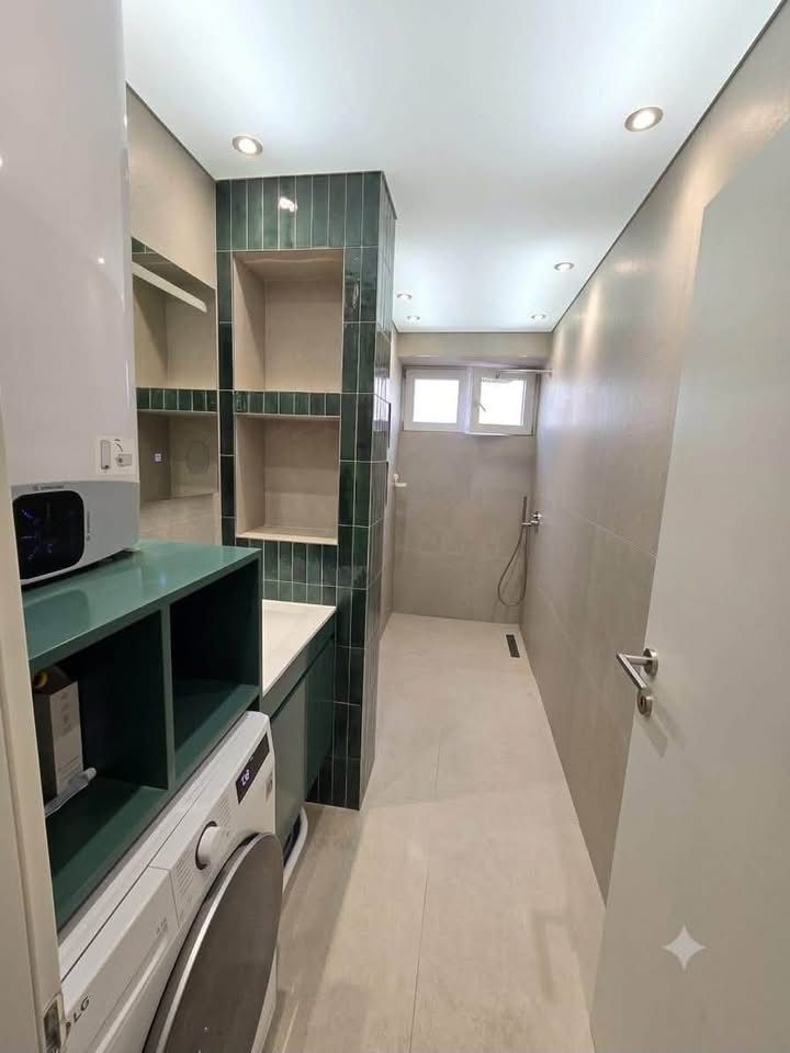 SUPER APARTAMENT 2+1 I MOBILUAR NE SHITJE NE BRRYL