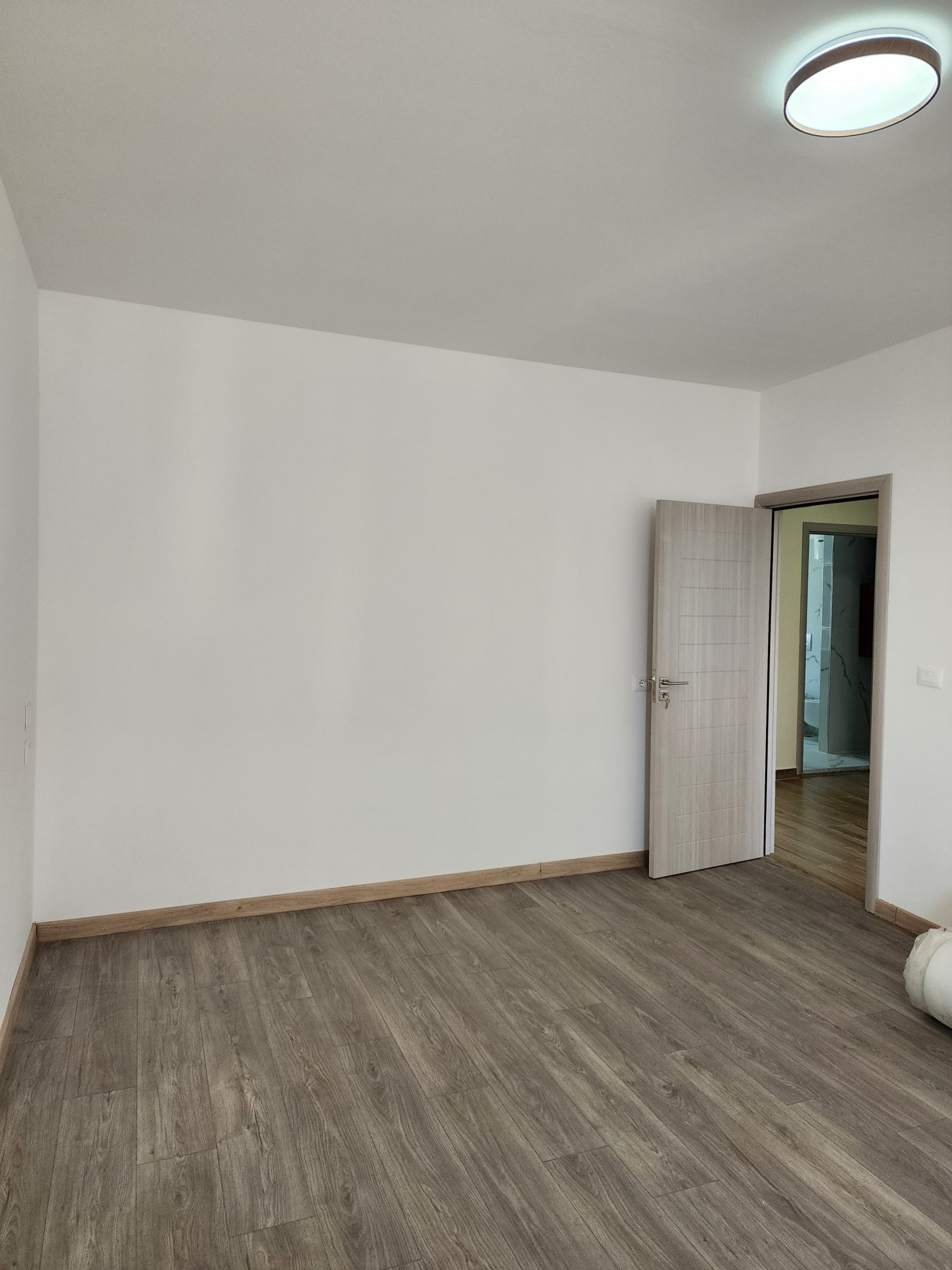 APARTAMENT 2+1+DEPO NE SHITJE TE SHKOLLA BAJRAM CURRI