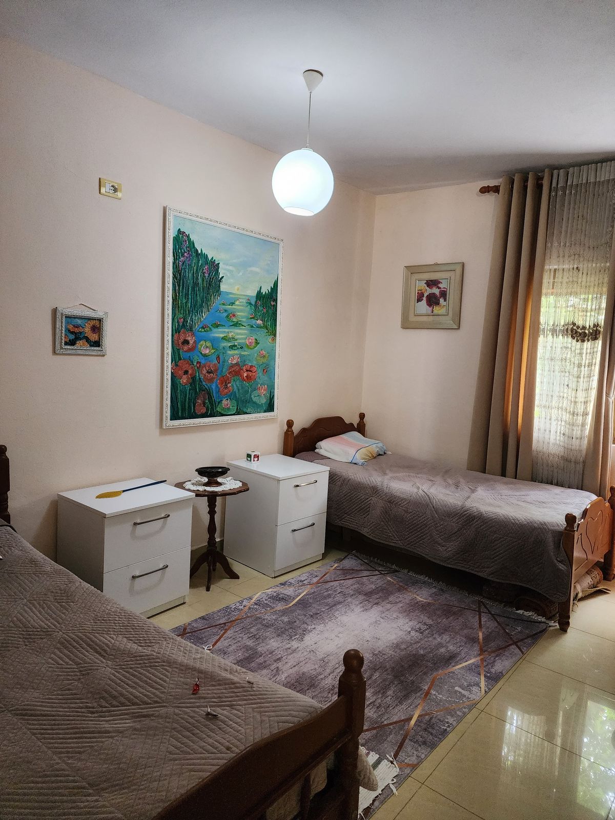 SHTEPI PRIVATE NE SHITJE TE KTHESA E KAMZES