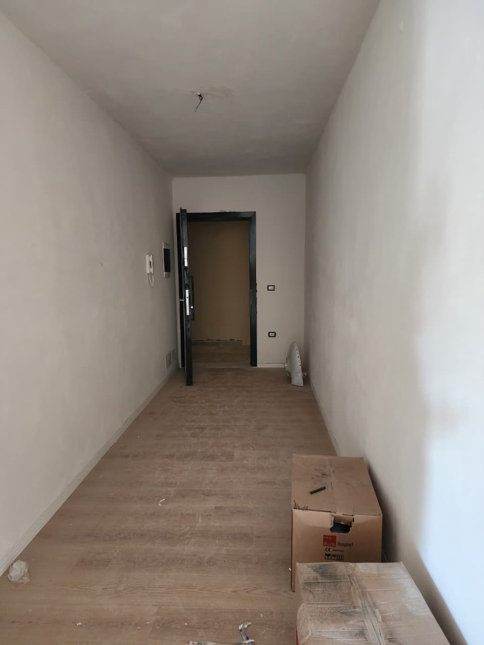 APARTAMENT 2+1 NE SHITJE TE FUSHA E AVIACIONIT
